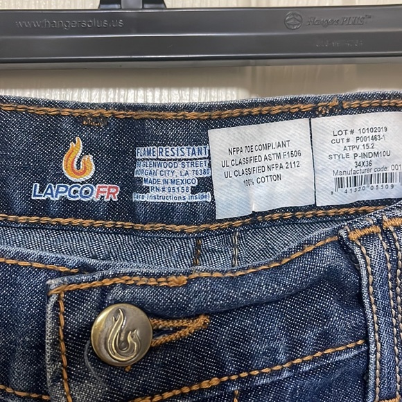 Lapco FR utility jeans. Great condition! Size 34 x36. Flame Resistant - Picture 6 of 13